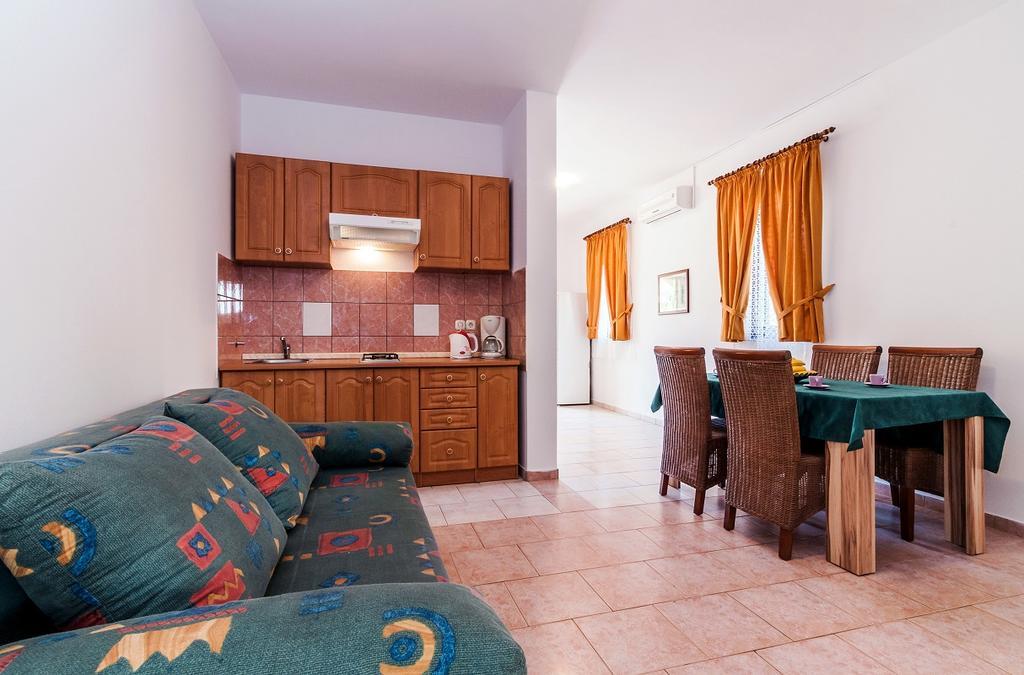 Villa Mare Apartments فير المظهر الخارجي الصورة